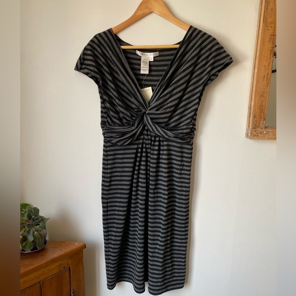 *NWT* MAX STUDIO Striped V-neck Jersey Dress, Large - Picture 3 of 8